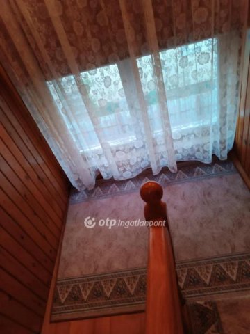 Eladó családi ház, Debrecenben 130 M Ft, 5 szobás