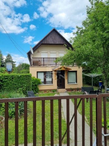 Eladó családi ház, Ráckevén 61.9 M Ft, 1+1 szobás