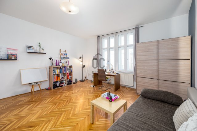 Eladó téglalakás, Budapesten, VI. kerületben 99.9 M Ft, 2 szobás