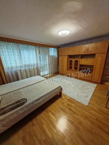 Eladó téglalakás, Egerben 76 M Ft, 3 szobás