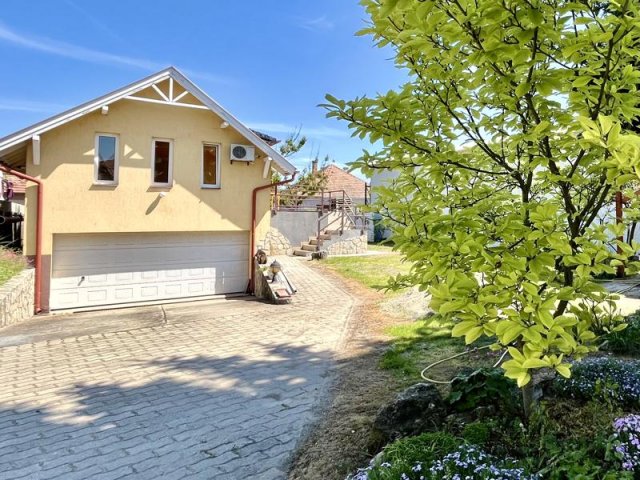 Eladó családi ház, Nagykátán 33 M Ft, 1 szobás