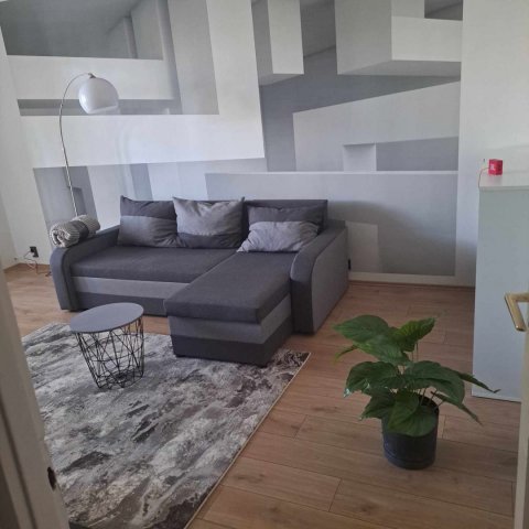 Kiadó téglalakás, albérlet, Debrecenben 220 E Ft / hó, 1 szobás