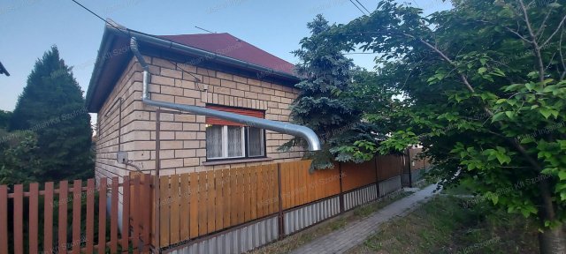 Eladó családi ház, Törökszentmiklóson 36 M Ft, 2 szobás