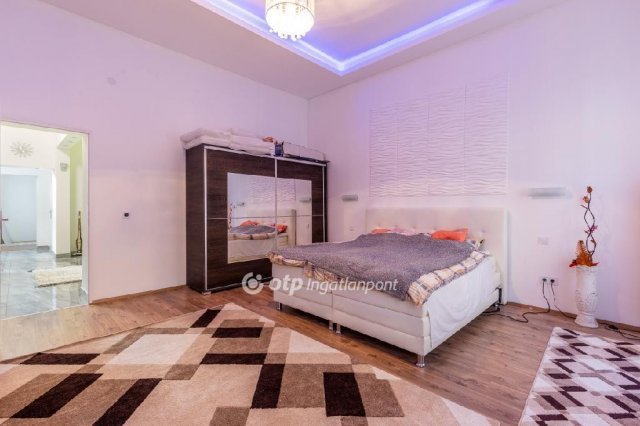 Eladó téglalakás, Budapesten, XIV. kerületben 94.999 M Ft