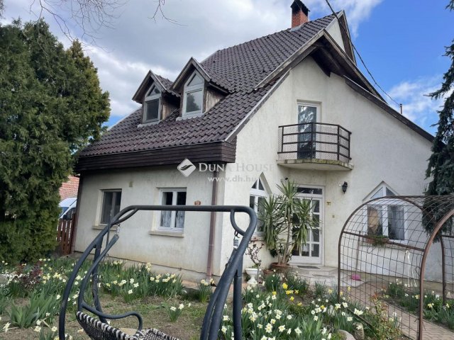 Eladó családi ház, Körösladányban 29.8 M Ft, 5 szobás