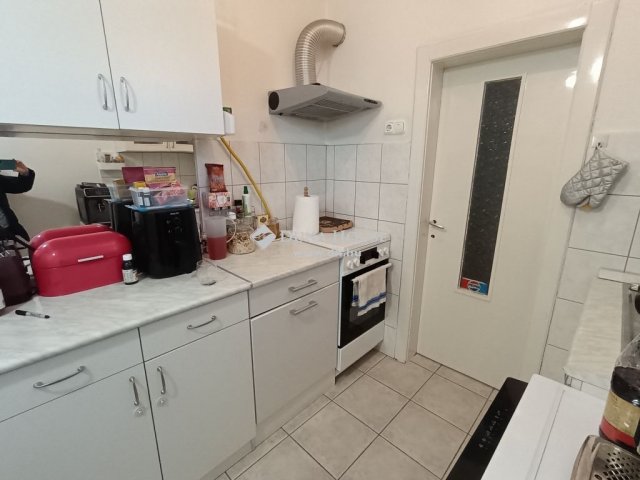 Eladó családi ház, Cegléden 45 M Ft, 2 szobás