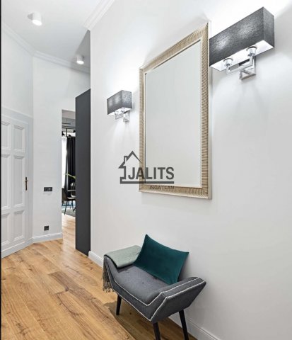 Kiadó téglalakás, albérlet, Budapesten, V. kerületben, 2 szobás