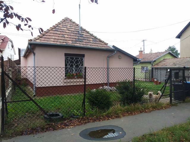 Eladó családi ház, Budapesten, XVIII. kerületben 62.9 M Ft
