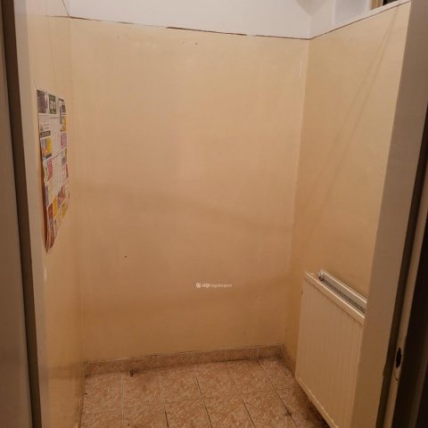 Eladó családi ház, Tégláson 30.5 M Ft, 3 szobás