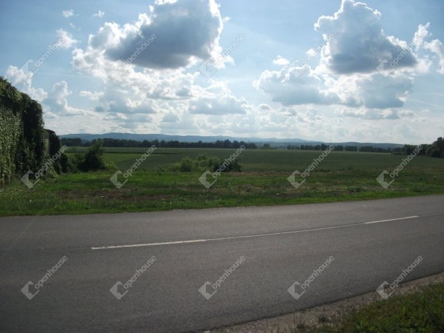 Eladó telek, Arnóton 4.2 M Ft / költözzbe.hu