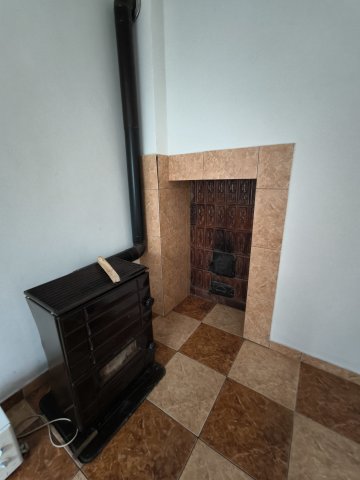 Eladó ikerház, Győrött 48 M Ft, 2 szobás / költözzbe.hu