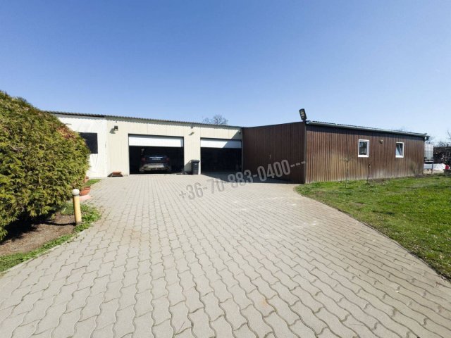 Eladó családi ház, Abádszalókban 75 M Ft, 3 szobás