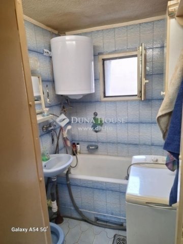Eladó családi ház, Budapesten, XX. kerületben 28.5 M Ft