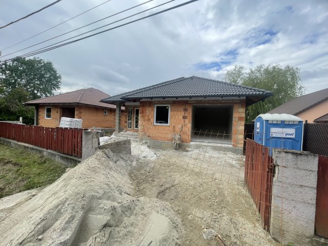 Eladó családi ház, Őrbottyánban 98 M Ft, 5 szobás
