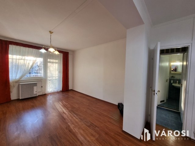 Kiadó téglalakás, albérlet, Békéscsabán 150 E Ft / hó