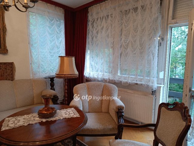 Eladó családi ház, Budakeszin 119.9 M Ft, 4 szobás