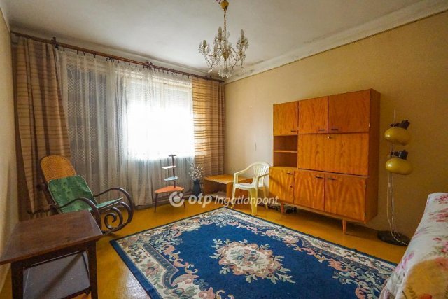 Eladó családi ház, Mádon 27.99 M Ft, 5 szobás