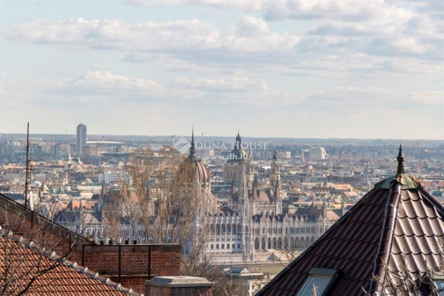 Eladó téglalakás, Budapesten, II. kerületben 125 M Ft