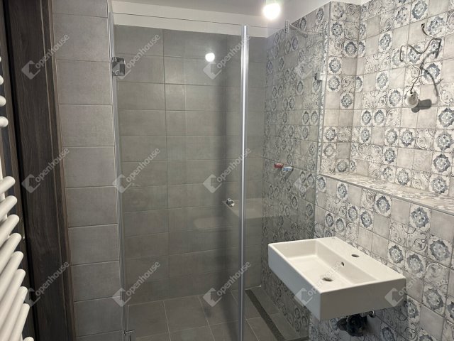 Eladó téglalakás, Budapesten, VIII. kerületben 69 M Ft, 1 szobás