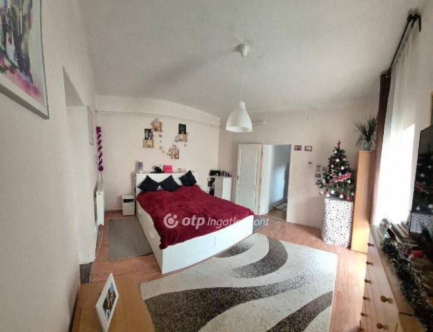Eladó családi ház, Szigetbecsén 37.9 M Ft, 3+2 szobás