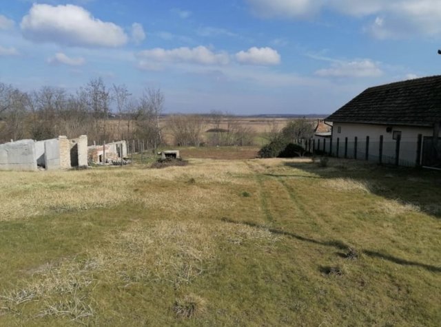 Eladó telek, Tóalmáson, Bajcsy-Zsilinszky utcában 12.5 M Ft