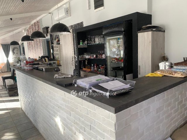 Eladó hotel, Nyíregyházán 300 M Ft / költözzbe.hu