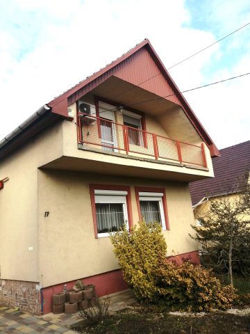 Eladó családi ház, Bekecsen 42.99 M Ft, 3 szobás