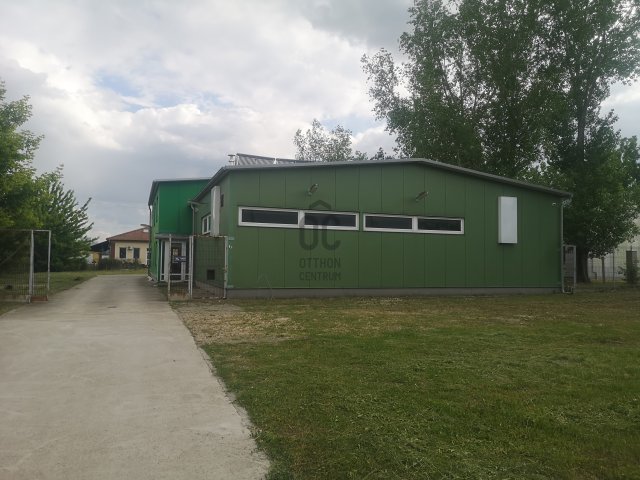 Eladó ipari ingatlan, Mórahalmon 220 M Ft / költözzbe.hu