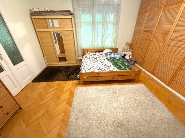 Eladó téglalakás, Pécsett, Semmelweis utcában 51.9 M Ft