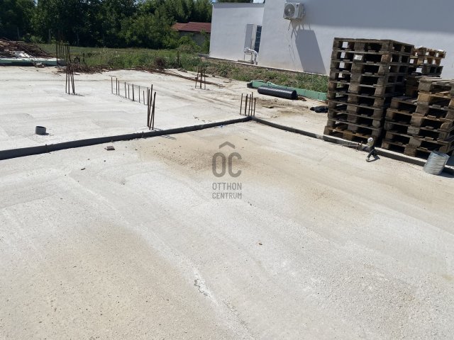 Eladó családi ház, Nyíregyházán 39 M Ft, 5 szobás