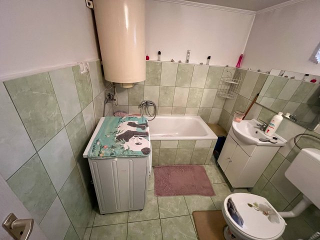 Eladó családi ház, Szabadszentkirályon 17.9 M Ft, 1 szobás