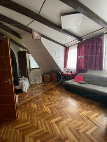 Eladó családi ház, Budapesten, XXI. kerületben 210 M Ft