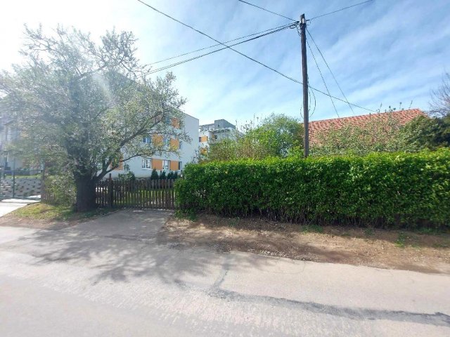 Eladó téglalakás, Pécsett 54.054 M Ft, 2 szobás