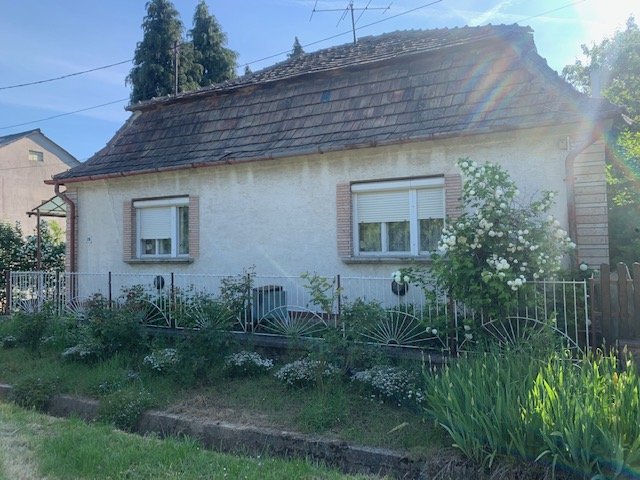 Eladó családi ház, Tardoson 36 M Ft, 3 szobás