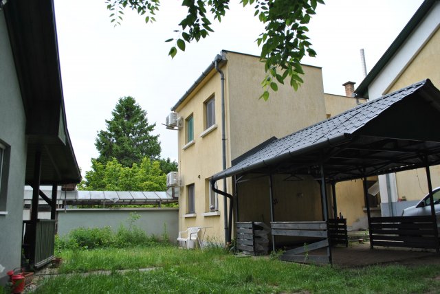 Eladó családi ház, Budapesten, XVIII. kerületben 64.9 M Ft