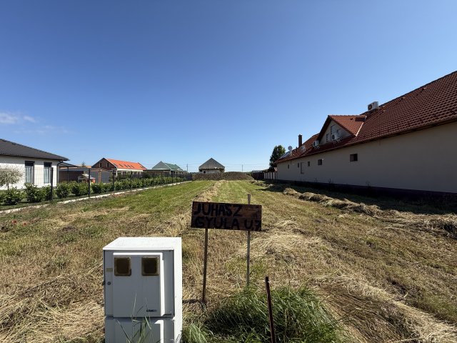 Eladó telek, Deszken 26 M Ft / költözzbe.hu