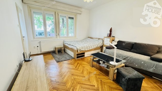 Eladó téglalakás, Kecskeméten 48.9 M Ft, 2 szobás