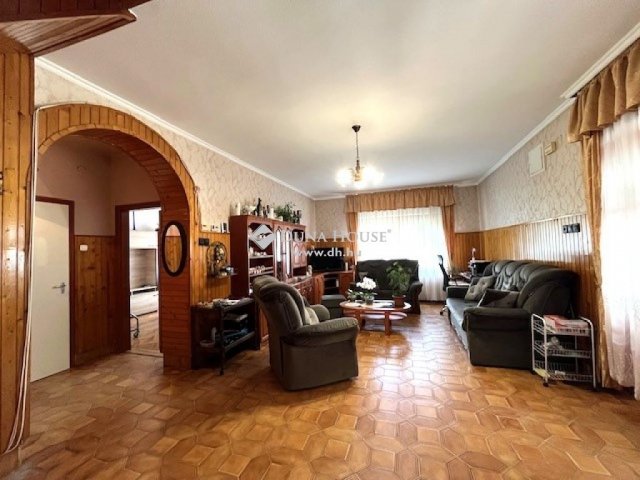 Eladó családi ház, Lajosmizsén 69.9 M Ft, 5 szobás