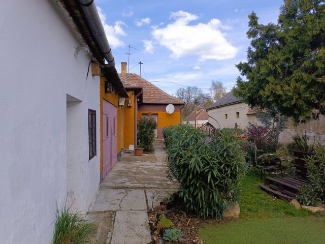 Eladó családi ház, Zalaerdődön 24.9 M Ft, 2 szobás