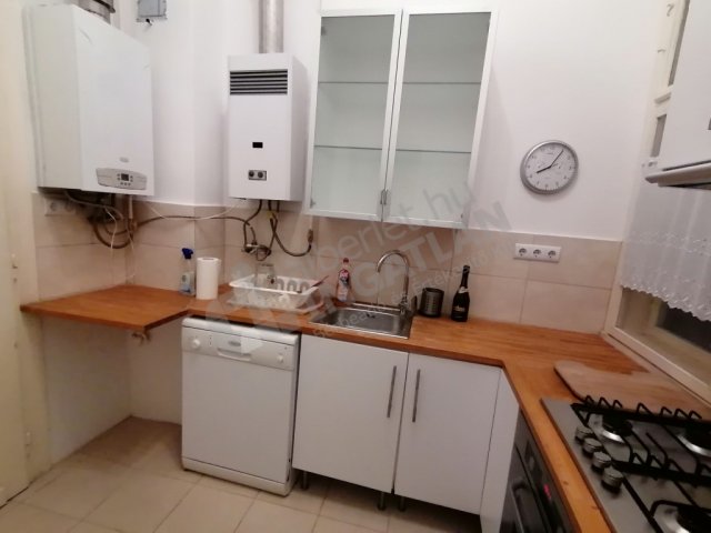 Kiadó téglalakás, albérlet, Budapesten, II. kerületben