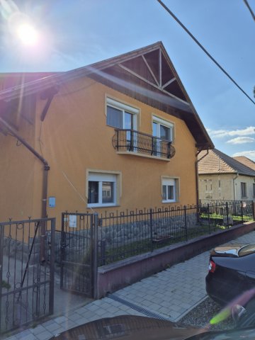 Eladó családi ház, Kismaroson, Liliom utcában 183.9 M Ft