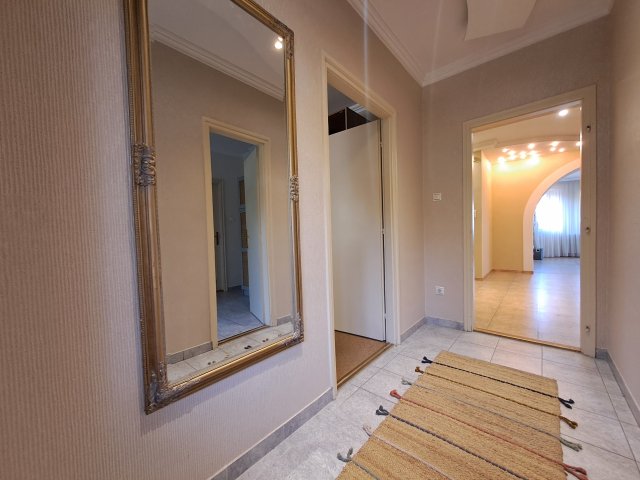 Eladó családi ház, Kecskeméten 145 M Ft, 6 szobás