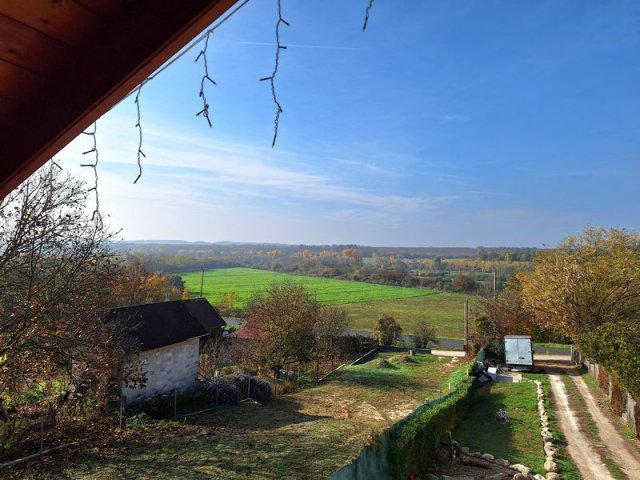 Eladó családi ház, Sóskúton 64.35 M Ft, 4 szobás