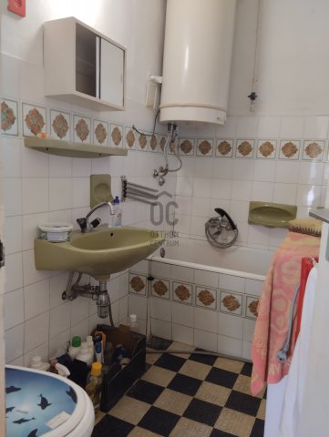 Eladó családi ház, Abonyban 21.5 M Ft, 2 szobás