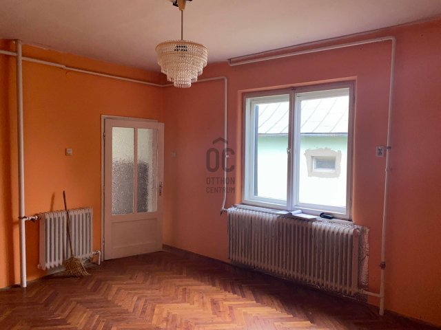 Eladó családi ház, Mezőladányon 15 M Ft, 2 szobás