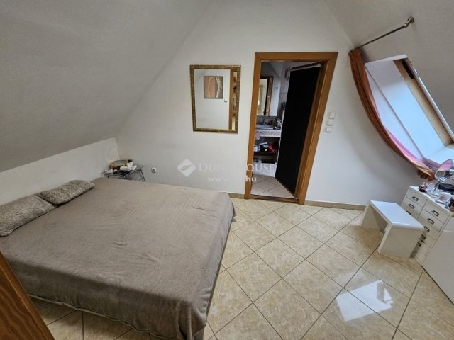 Eladó téglalakás, Budapesten, II. kerületben 120 M Ft, 2 szobás
