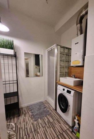 Kiadó téglalakás, albérlet, Pécsett 200 E Ft / hó, 2 szobás