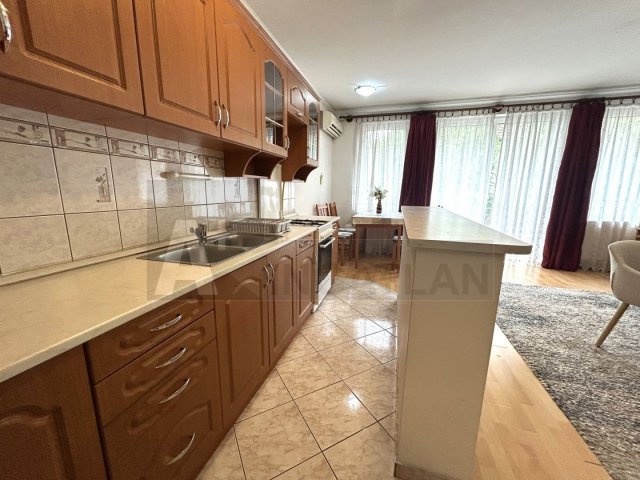 Kiadó téglalakás, albérlet, Szegeden 170 E Ft / hó, 2 szobás