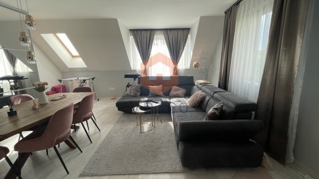 Eladó téglalakás, Pécsett 58 M Ft, 2 szobás