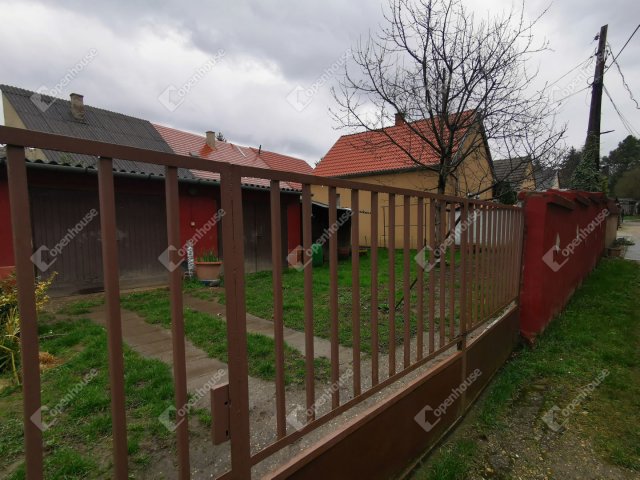 Eladó családi ház, Nagykanizsán 74.9 M Ft, 8 szobás